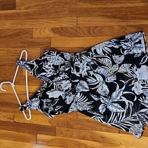 Denim & Company Beach Black & White  Swim Dress NWT Size 12 🌞